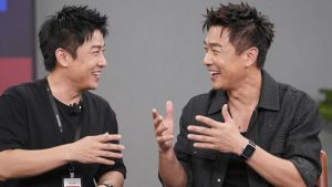 Influenceri și vedete colaborând la proiecte vizuale.